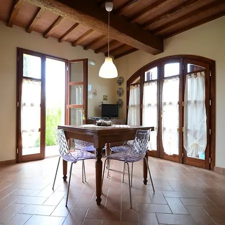 Girasoli Apartment *